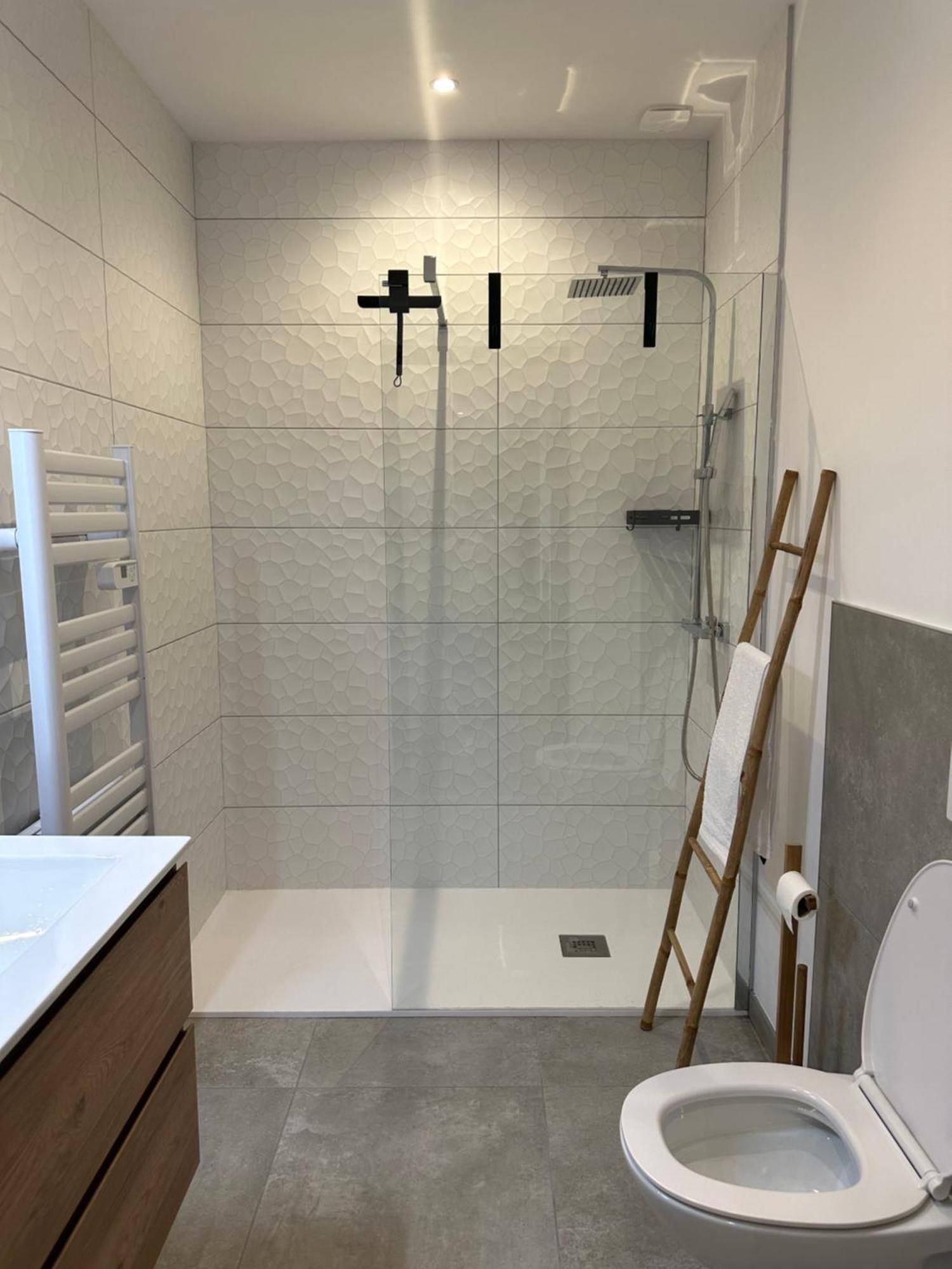 Appartement De La Gare 르미르몽 외부 사진